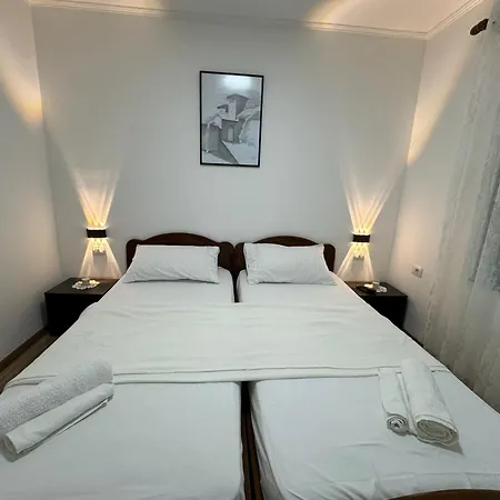 Double17 Apartment *