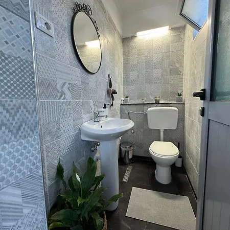 Double17 Gjirokastër