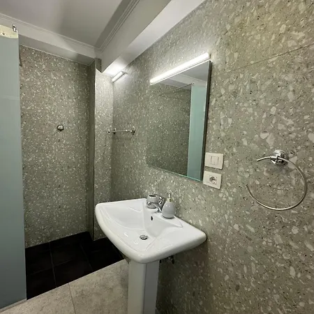 Appartement Double17 Gjirokastër
